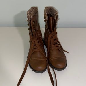 brown lace up boots